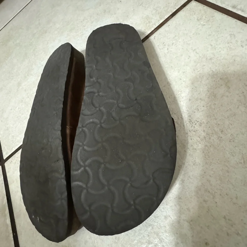 White Mountain Women's 9 Brown Leather Slide Sandals - Picture 5 of 6